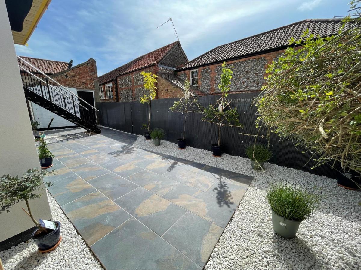 Lees Lookout Holt ,2 Bedroom Luxury Apartment With Private Parking Exterior foto