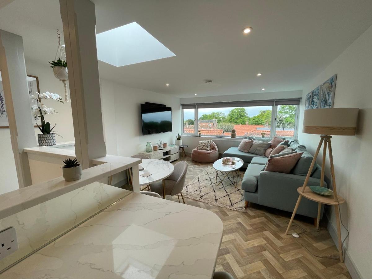 Lees Lookout Holt ,2 Bedroom Luxury Apartment With Private Parking Exterior foto